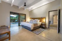 444 on Taaibos Bush Villa