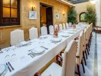 Palacio Marques de la Gomera Hotels in Osuna