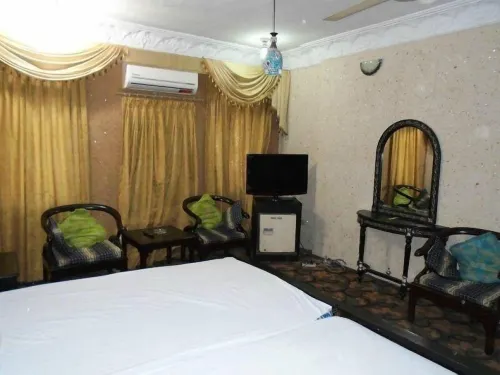 Sagar Hotel Hotels in Nawabshah