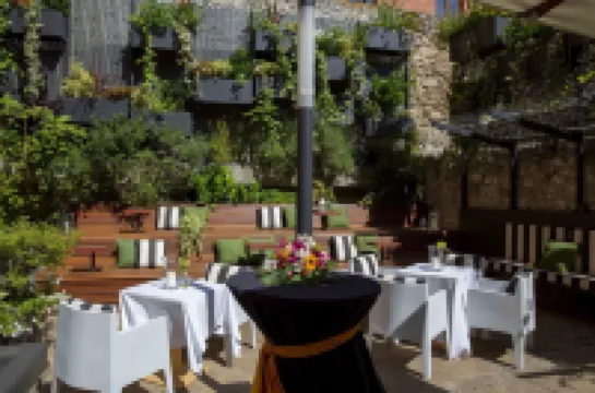 Rice Palacio de Los Blasones فنادق في 