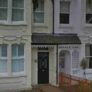 Kew Studios and Rooms Hotel Exterior