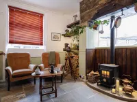 Weavers Guesthouse by Weavers of Haworth - parcheggio
