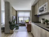 Apartamentos Líbere Pamplona Yamaguchi Hotels near Clinica Universidad de Navarra
