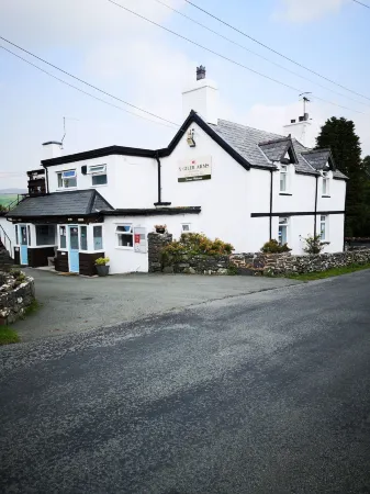 Y Giler Arms Отели в г. Исбити Ифан