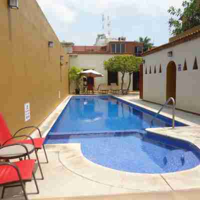 Hotel Concierge Plaza Colima Fitness & Recreational Facilities