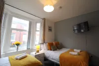 Rockcliffe House Hotels near Boundary Outlet - Sheffield