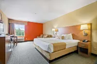 Big Splash Adventure Indoor Water Park & Resort