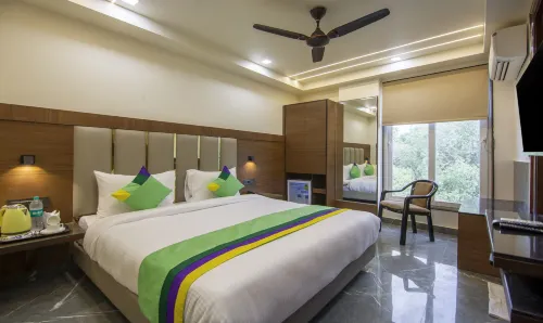 Treebo Royal Comfort