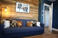 Friar Street Apartment Hotels in Hindlip