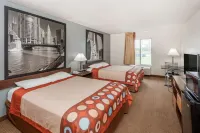 슈퍼 8 바이 윈덤 페킨 피오리아 에리어 엘름 그로브 타운쉽 호텔