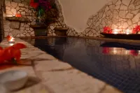 West Bay Lodge and Spa - spa