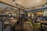 The Royal Oak Hotel, Welshpool - the Coaching Inn Group - servizio colazione