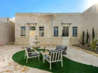 Helios Boutique Suites by la Finca Hotel โรงแรมในเบียร์ชีบา