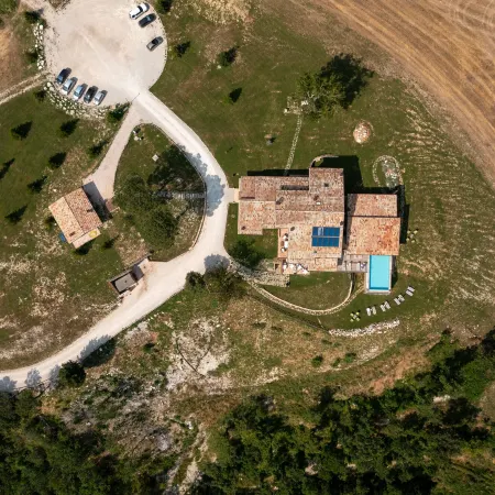 Aura Relais