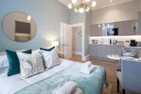 Redmayne House Hotels in Clifton