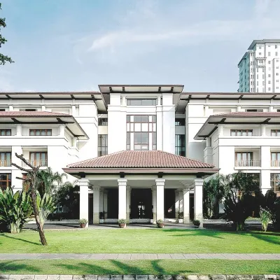 The Dharmawangsa Jakarta Hotels near Shisha Cafe