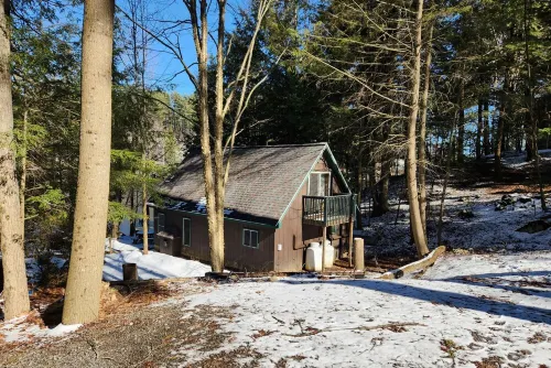 Tamarac Cabin Waterfront For Two