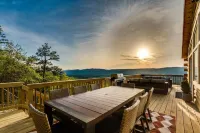 Epic Views - Pickleball - HotTub - Firepit - Shenandoah National Park!