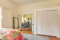 Stunning Large Apartment in the Heart of Port Townsend!