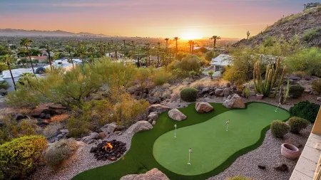 Camelback Heights - 8Br Mountain View Estate w/ Pool, Spa & Theater