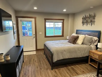 Hidden Gem! Our brand new space in the heart of Skagit Valley! Hotels near Skagit Valley Softball Fields