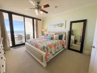 Breathtaking Views and Premier Amenities - Luxurious Coastal Escape Hotel di Dauphin Island
