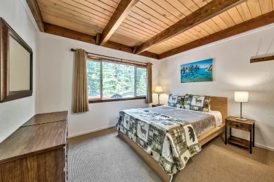 Cozy Loft with BBQ and Games Area - Charming Mountain Retreat