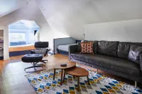 Beautiful Outdoor Spaces and Cozy Comfort - Stunning Stylish Loft Hotels in Homewood