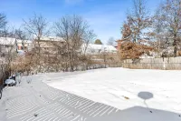 Spacious Home with Entertainment and Fenced Yard - Charming Retreat Hotels in Saint Peters