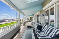 Spectacular Oceanfront Beach House on Gooch's Beach Hotels in Kennebunk