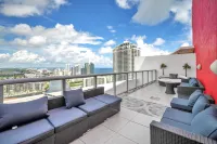 Private Rooftop and Breathtaking Views - Stunning Penthouse Oasis Hotels in Hallandale Beach