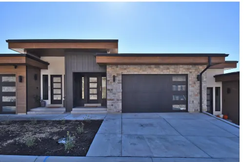 Luxury Home with Stunning Views and Dual Kitchens - Exquisite Retreat