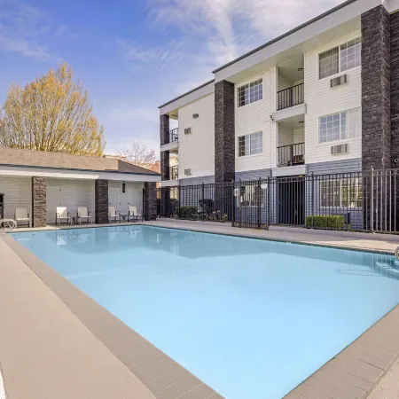 Best Western Plus Grand Manor Inn