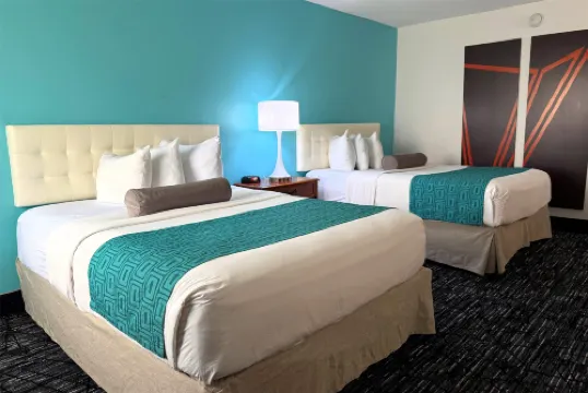 Howard Johnson by Wyndham Evansville East