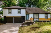 Fenced Backyard and Modern Kitchen Amenities - Cozy Stylish Retreat