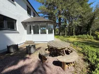 Cottage for 8 - ideally located between Glencoe and Fort William close to shore.