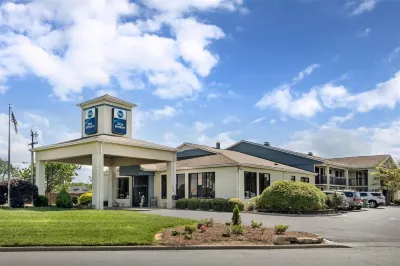 Best Western Inn  Suites - Monroe Hotel a 