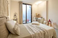 Sardinia Re - Villa Posta Del Sol ซาร์ดินี รี - วิลล่า โพสตา เดล ซอล