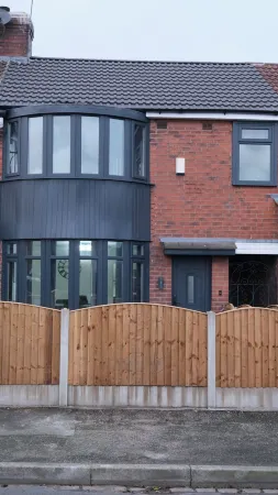 Modern House - 3 Bedrooms - 1 Bath - ManCity Отели в г. Фэйлзуорт