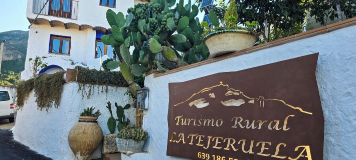 Casas rurales la Tejeruela農舍 阿爾瓦塞特省酒店