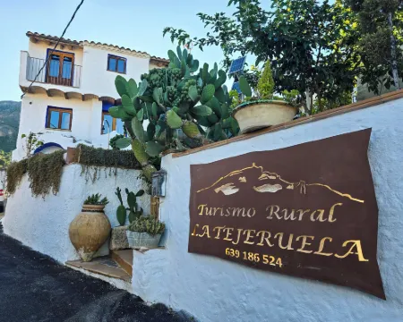 Casas rurales la Tejeruela Hoteles en Yeste
