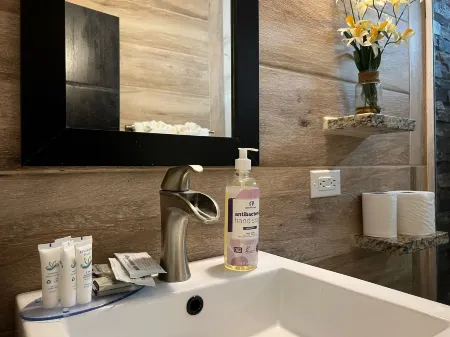 Segovia Studio Units