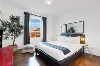 ลิฟ MTL - ซีเอช โรงแรมใกล้Vanier College