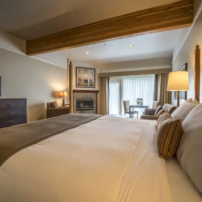 Pine Ridge Inn Hotels near Oregon State University-Cascades