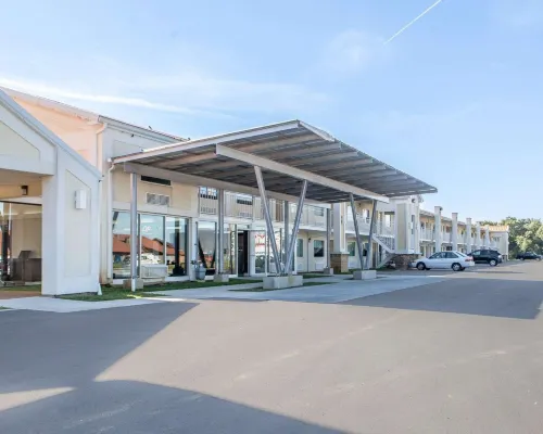 Quality Inn & Suites Hotels in Marion County