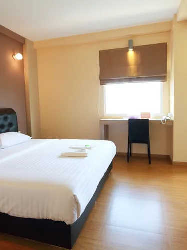 รูปภาพของทริปเปิล ทรีส์