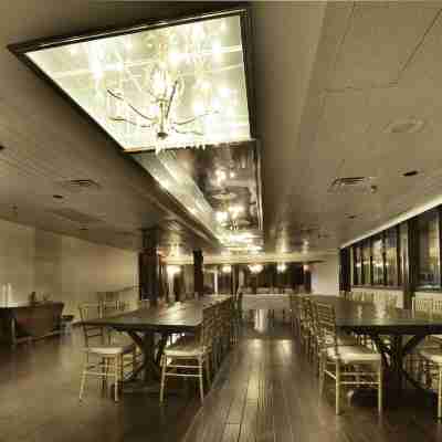 The Remington Suite Hotel and Spa Dining/Meeting Rooms