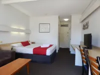 Kingston Lobster Motel Hotels in Rosetown