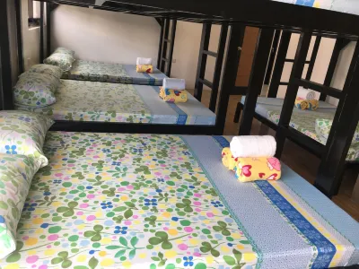 코모디다드 데 아만다 Pagburnayan 주변 호텔