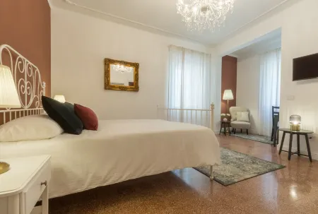 Casa dei Liuti Luxury GuestHouse
